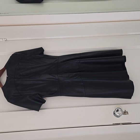 Leather-look A line dress - Picture 5 of 7